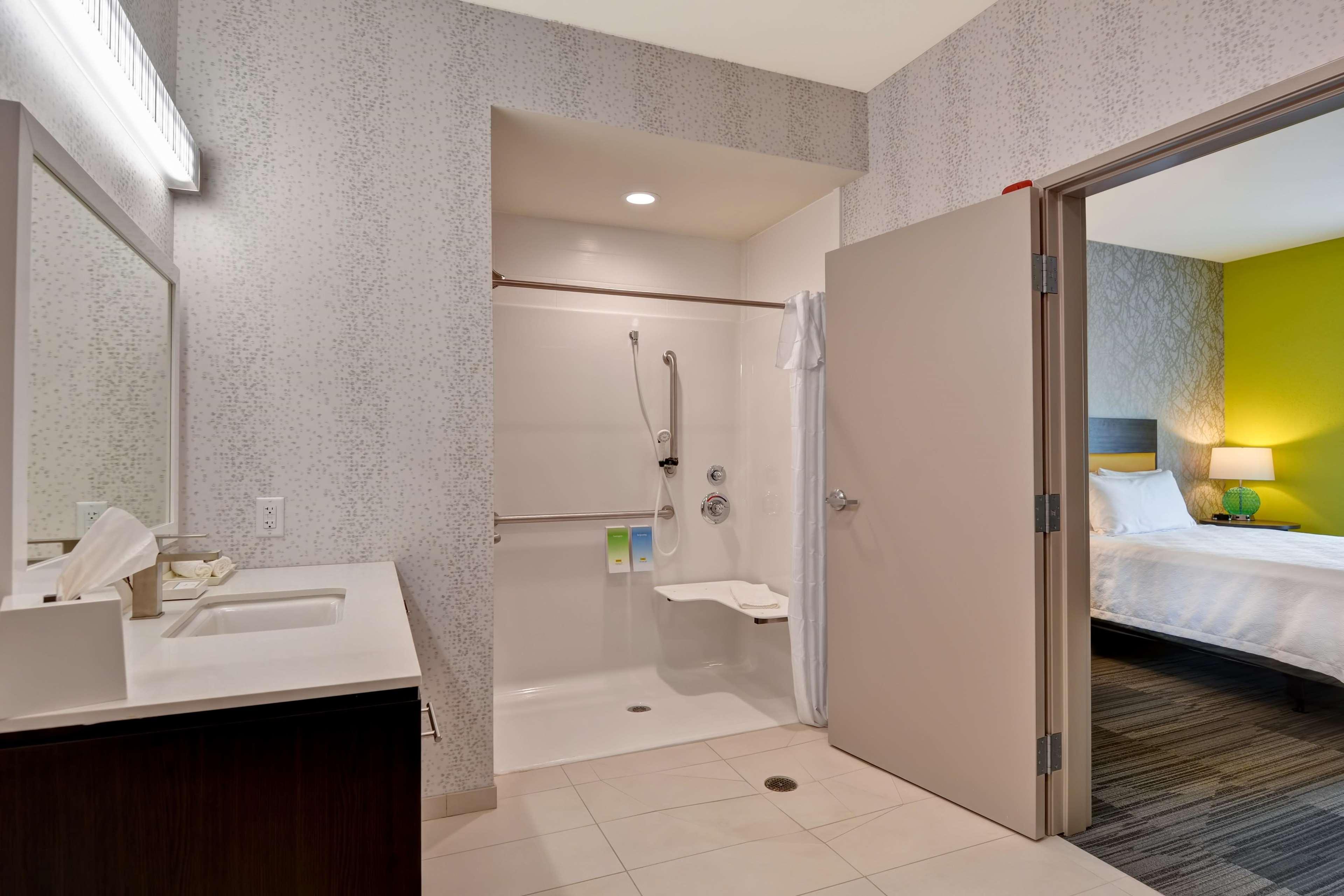 Home2 Suites By Hilton Hot Springs Exteriör bild