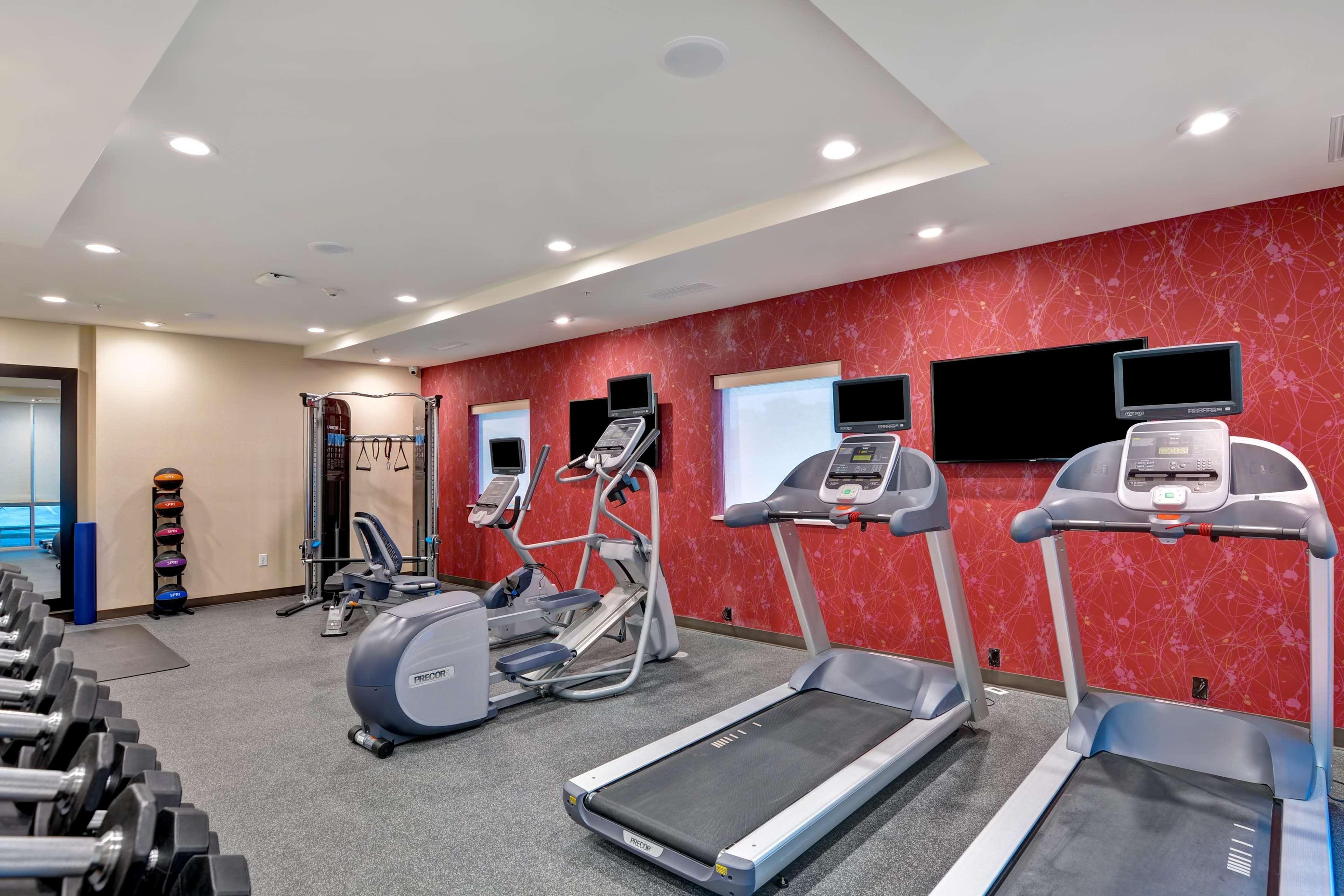 Home2 Suites By Hilton Hot Springs Exteriör bild
