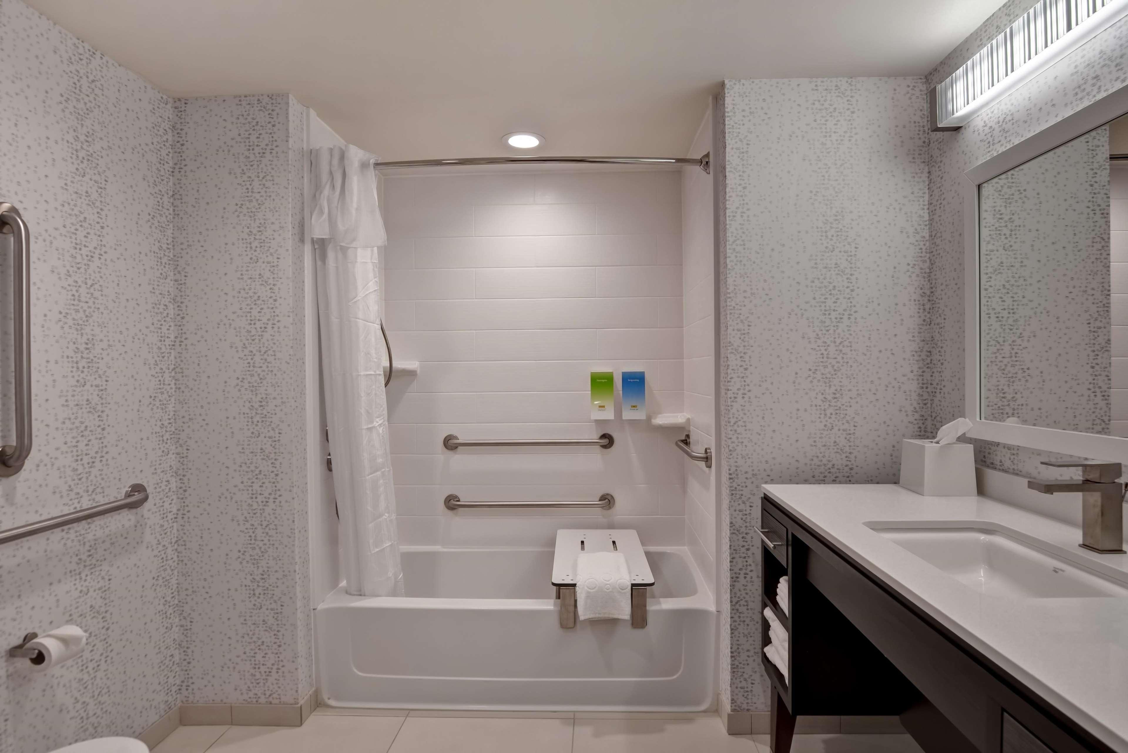 Home2 Suites By Hilton Hot Springs Exteriör bild